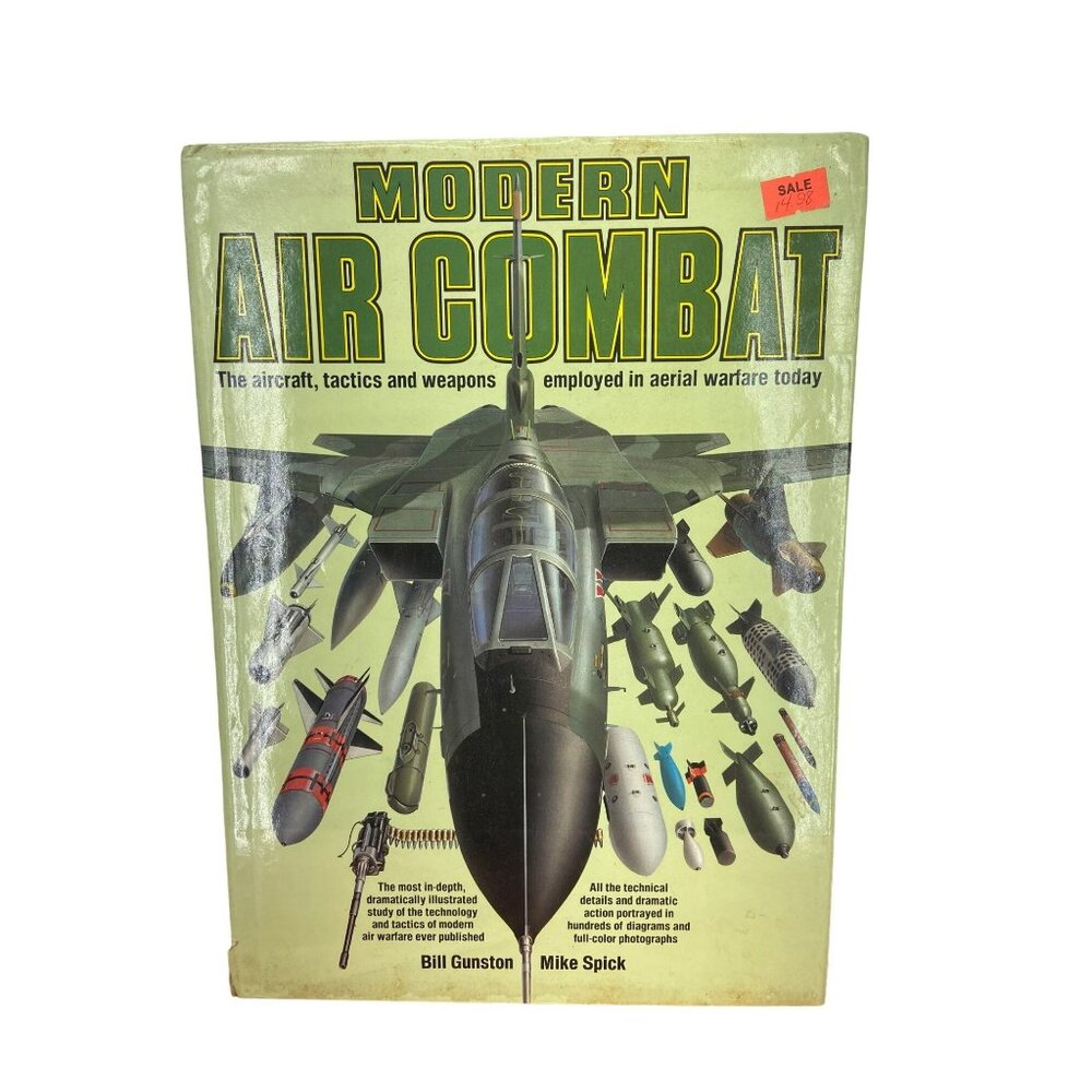 Modern‎ Air Combat Published Crescent Books 1983